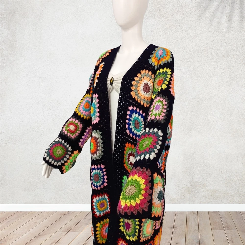 Cárdigan Hecho a Mano Abuela Cuadrado Crochet Boho Hippie Plumero Abrigo Negro Arco Iris Foto 4 de 4