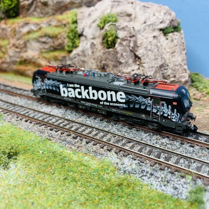 Locomotive Vectron BR 193 Fleischmann 739277, finitions premium pour réseau N