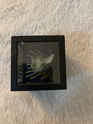 1996 Star Wars 3-D Hologram Mirror Magic  Box
