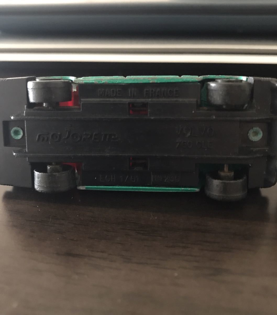 Picture 4 of 8