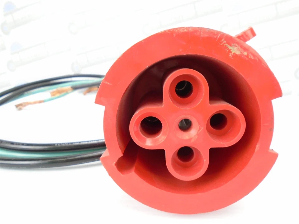 ARROW HART - AH460R7 - RECEPTÁCULO MONTADO - 3P/4W - 60 Amp 3Ø 480Vac 3 PL 4 CABLES Foto 4 de 4