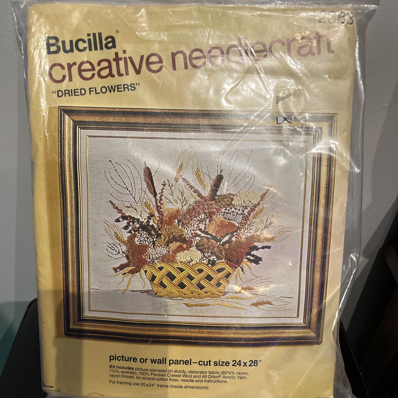 Bucilla Dried Flowers creative needlecraft autumn flowers 24 x 28  Sealed 2383-image