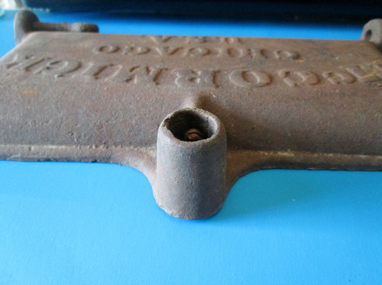 ANTIQUE CAST IRON TOOL BOX LID MCCORMICK CHICAGO U.S.A. HORSE DRAWN