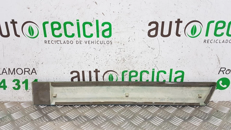 Moldura para NISSAN PATROL GR (Y61) Básico 2002 284374 - Imagen 4 de 4