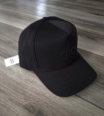 ALO YOGA Performance District Trucker Hat Unisex. Brand new 