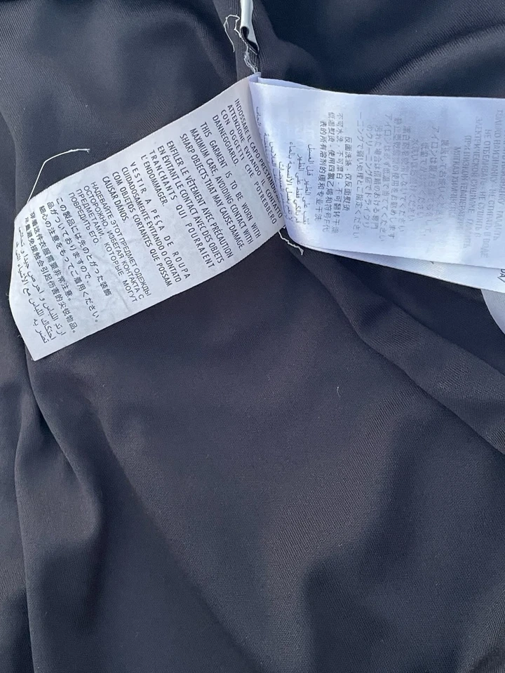 AUTÊNTICA JAQUETA GUCCI Chevron vermelha/preta (masculina S) (verifique desc) - Imagem 4 de 4