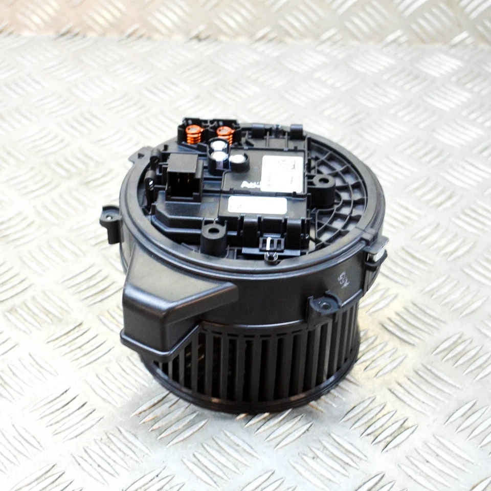 VOLVO XC60 MK2 Heizungsgebläse DG577008 F011500123 0130309506 2019 RHD - Bild 3 von 4