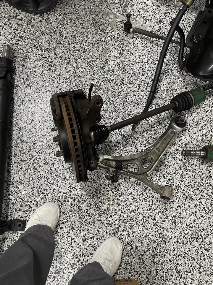 Subaru Legacy/Outback 2005 a 2009 suspensión y compensación de frenos Foto 4 de 4