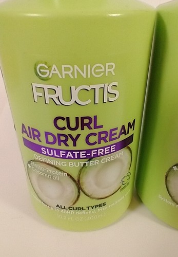 1 Garnier Fructis Curl Nourish Air Dry Butter Cream for Frizz-Resistant Curls - Picture 2 of 3