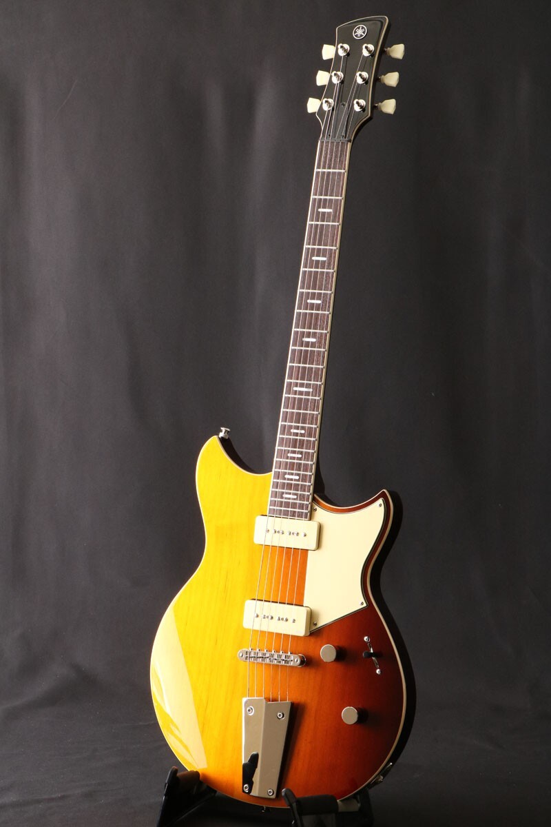 ギター YAMAHA REVSTAR RSS02T (Sunset Burst) Yamaha Revstar Standard RSS02T Electric Guitar - Sunset