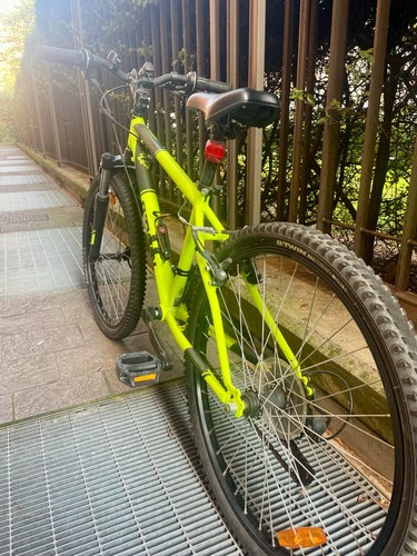 Bici mtb Btwin rockrider 500 giallo fluo - Foto 2 di 5