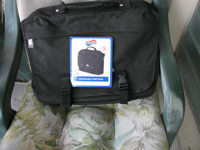 Picture 1 of 9