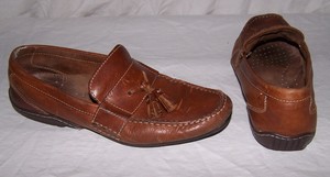 boat shoes with tassels