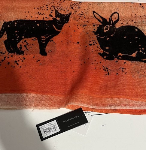 UGG Scarf W/Tags & Ugg Box & Tissue Paper Australia 100% Merino Wool 72x24” NEW - Picture 12 of 17