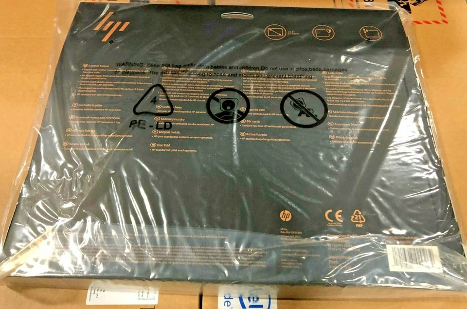 HP 13.3 laptop Sleeve  Spectre Red L-Zip Sleeve (2HW35AA#ABB) - Image 3 of 4