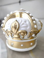 Gold Crown Gas Pump Globe / Standard Crown Gl...