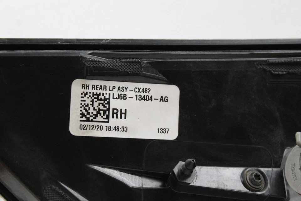 Right Passenger Tail Light Quarter Mounted Fits 2020-2022 FORD ESCAPE OEM #39912 - Image 4 of 4