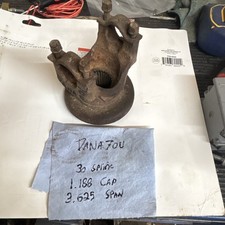 Dana 70-u 1999 Chevy C3500 Rear Axle Yoke
