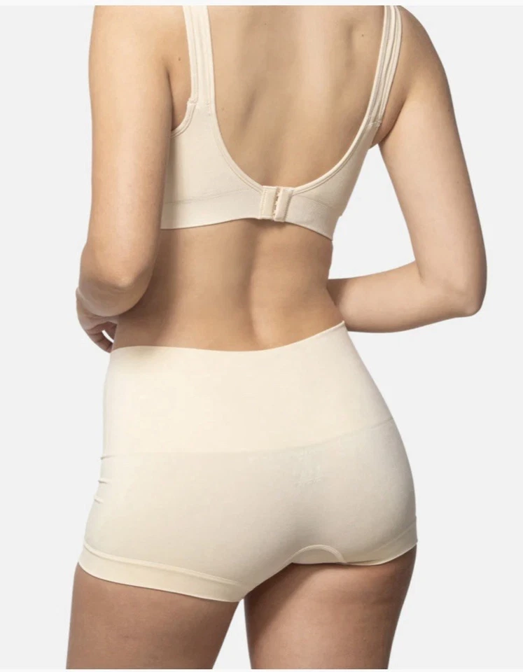 UNDEROUTFIT   NWT  Smoothing At Waist Boyshort   SAND  MEDIUM #330  Retail $24 - Image 3 of 4