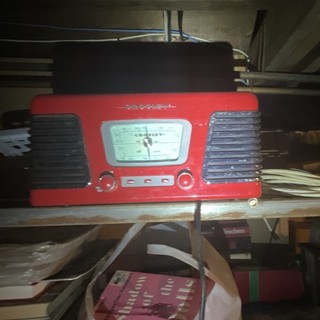 Crosley Red AM/FM Vintage Style Tube Radio