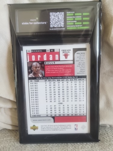1998-99 Upper Deck UD Choice Preview - Michael Jordan #23 Graded DEGREE 10 - Picture 2 of 3