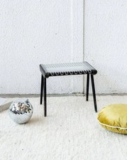 Axel, le tabouret en scoubidou N°359