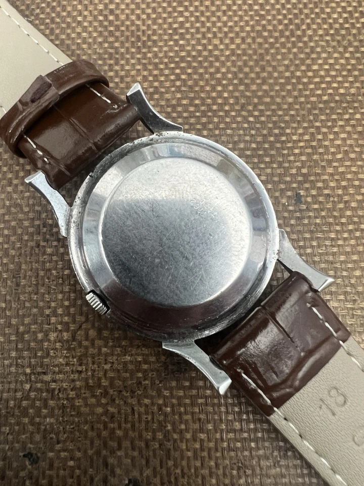 Wyler Dynawind Men’s Vintage Automatic Watch Very Clean Running Well! Look! - Image 4 of 4