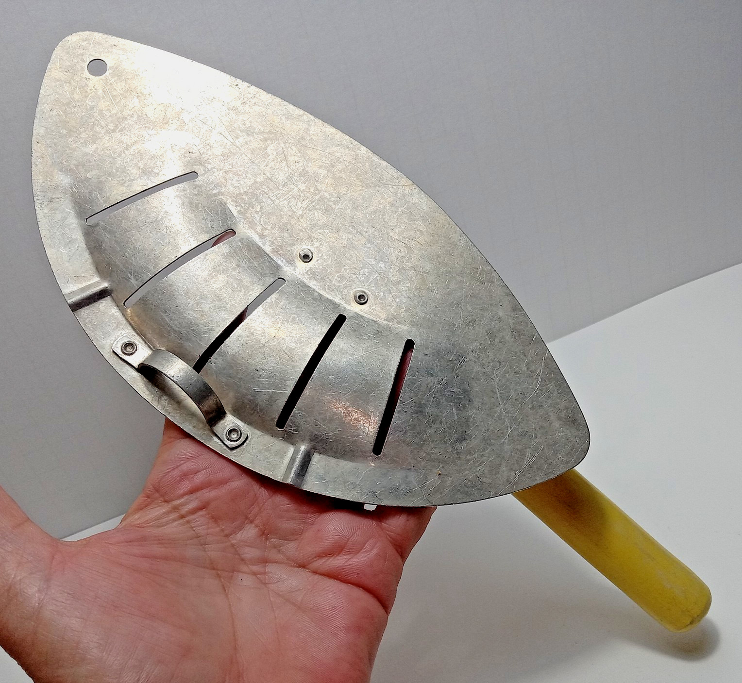 Vintage MCM Foley Aluminum Strainer Drainer Yellow Wood Handle USA PAT Pending