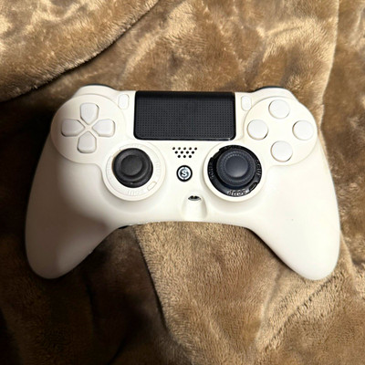 SCUF IMPACT PS4 w/ mouse click triggers