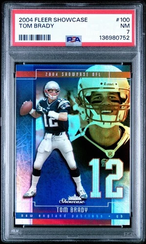 2004 Fleer Showcase Tom Brady #100 New England Patriots Football PSA 7 NM