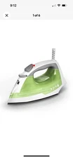 Black &  Decker easy steam compact iron  color green