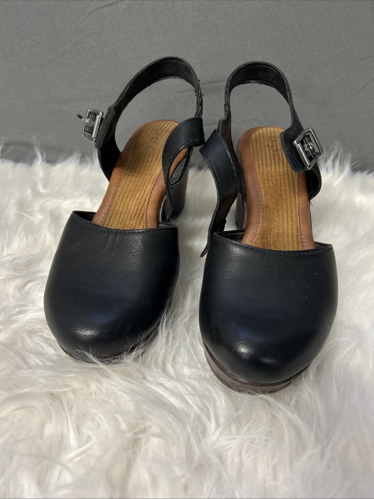 BOC Børn Size Woman’s Mary Jane Clog Sandals Size 7 Black Faux Leather