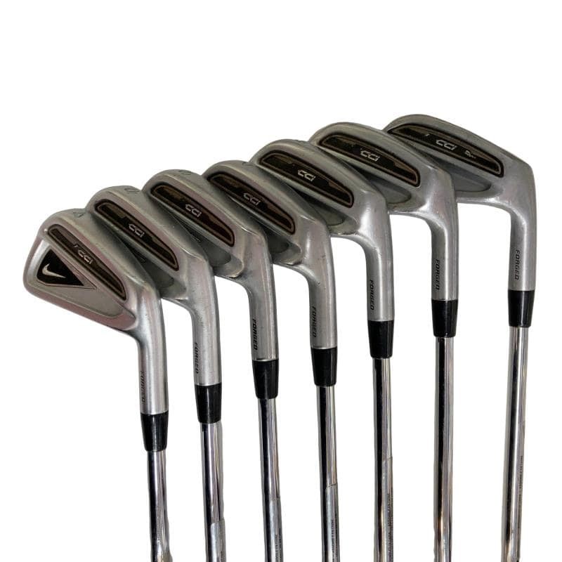 Nike の CCi Forged アイアン Nike CCi FORGED Iron Set Flex S 7 Pieces Dynamic Gold Right Handed