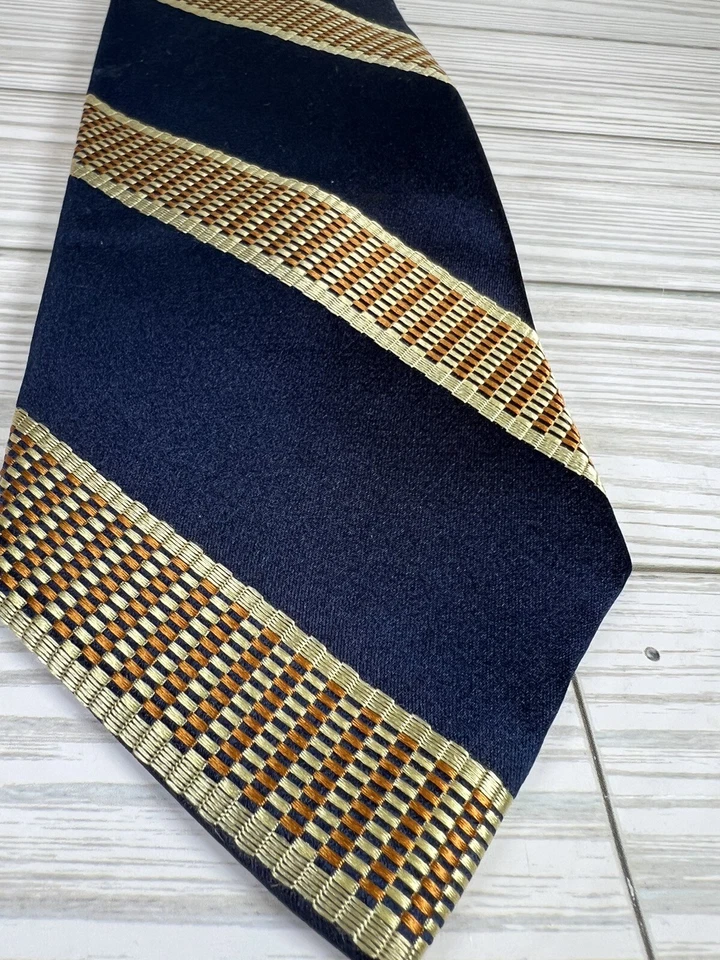 "Corbata Henry Grethel azul marino con rayas diagonales doradas marfil seda 3,75"" x 65""" Foto 3 de 4