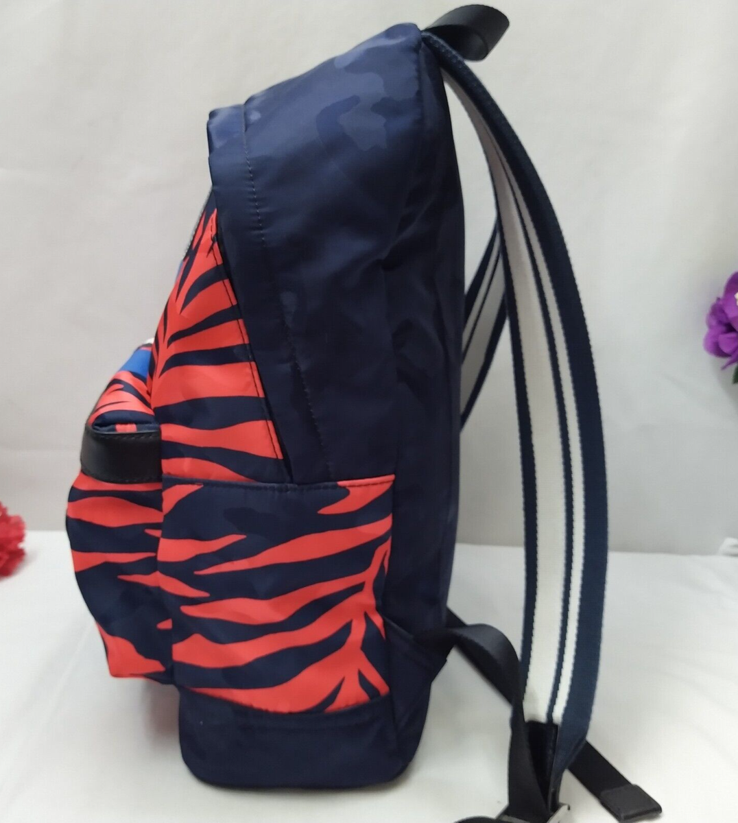 Michael Kors Kent Sport Multicolor Nylon Top Handle Zipper  display picture 3