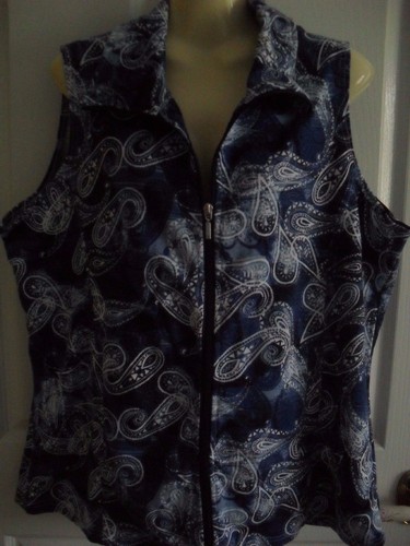 18 22 BLUE OR BROWN WARM VEST FRONT ZIP HIGH NECK OR COLLAR SIDE POCKETS NWT $19 - Picture 8 of 13