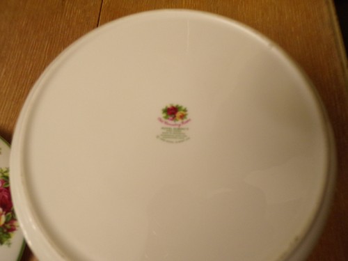 Choice Royal Albert Old Country Roses/Holiday/Oriental Casserole Baking Dishes - Picture 20 of 42