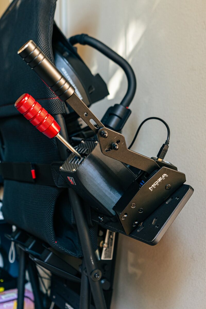 playseat challenge シフトステー付き Shifter Mounting Bracket for Playseat Challenge or Challenge