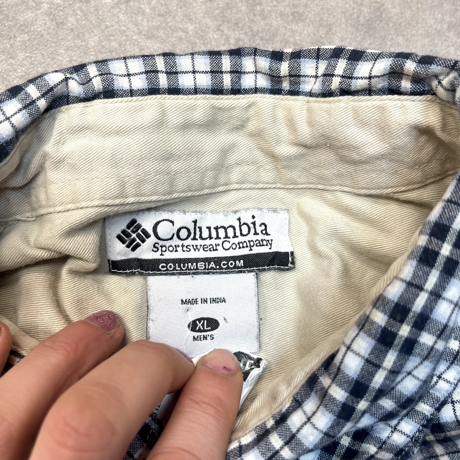 Columbia Checkered Shirt Mens XL Plaid Button Down Top, Navy/White image 7