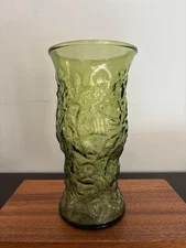 Vintage E.O. Brody Co. Cleveland Ohio Green Crinkle Glass 9.5" Vase