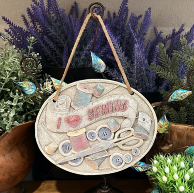 Spoontiques I LOVE SEWING Resin Hanging Wall Plaque Home Gift Decor