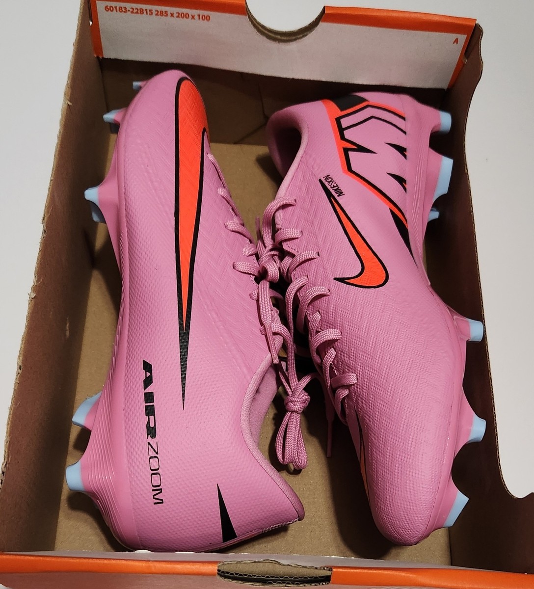 Nike Zoom Vapor 16 Academy FG/MG Pink Football Boots Size 10