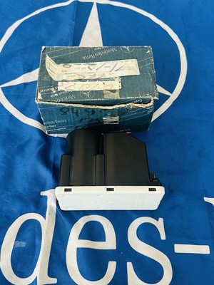 Mercedes Benz W124 W126 W201 300E Central Locking Door Vacuum Pump 1248001448