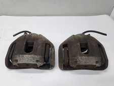 BMW 5er E61   Bremssattel Bremszange Bremse  vorne links & rechts   (06)