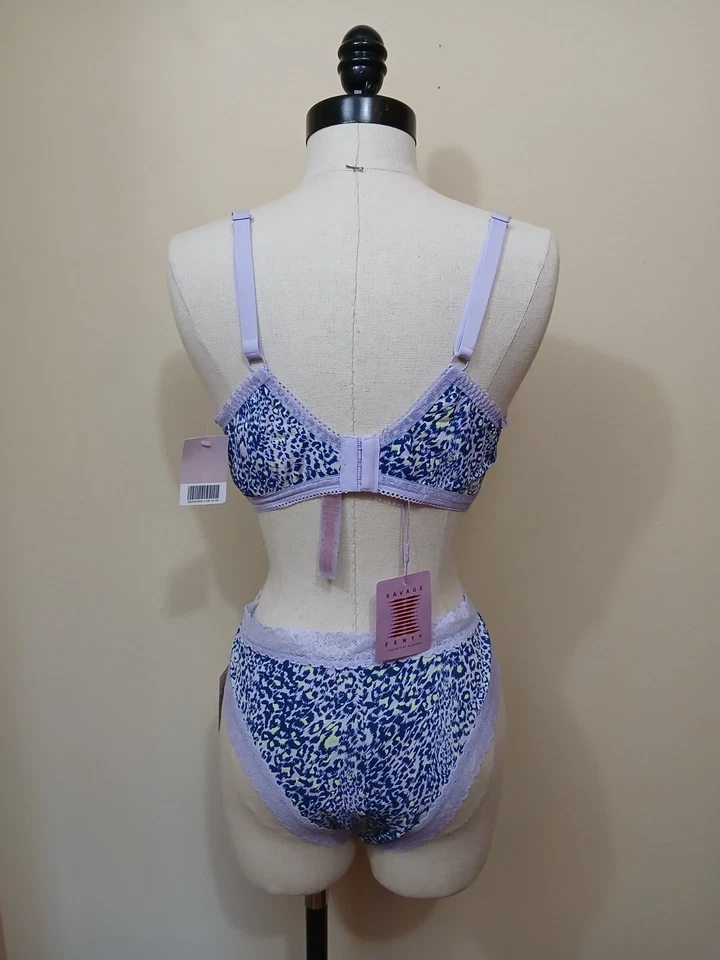 Nuevo con etiquetas Sujetador Savage X Fenty Forrado en Algodón/Malla (2X) y Calzoncillo Corte Alto (1X) - Lavanda Foto 3 de 4