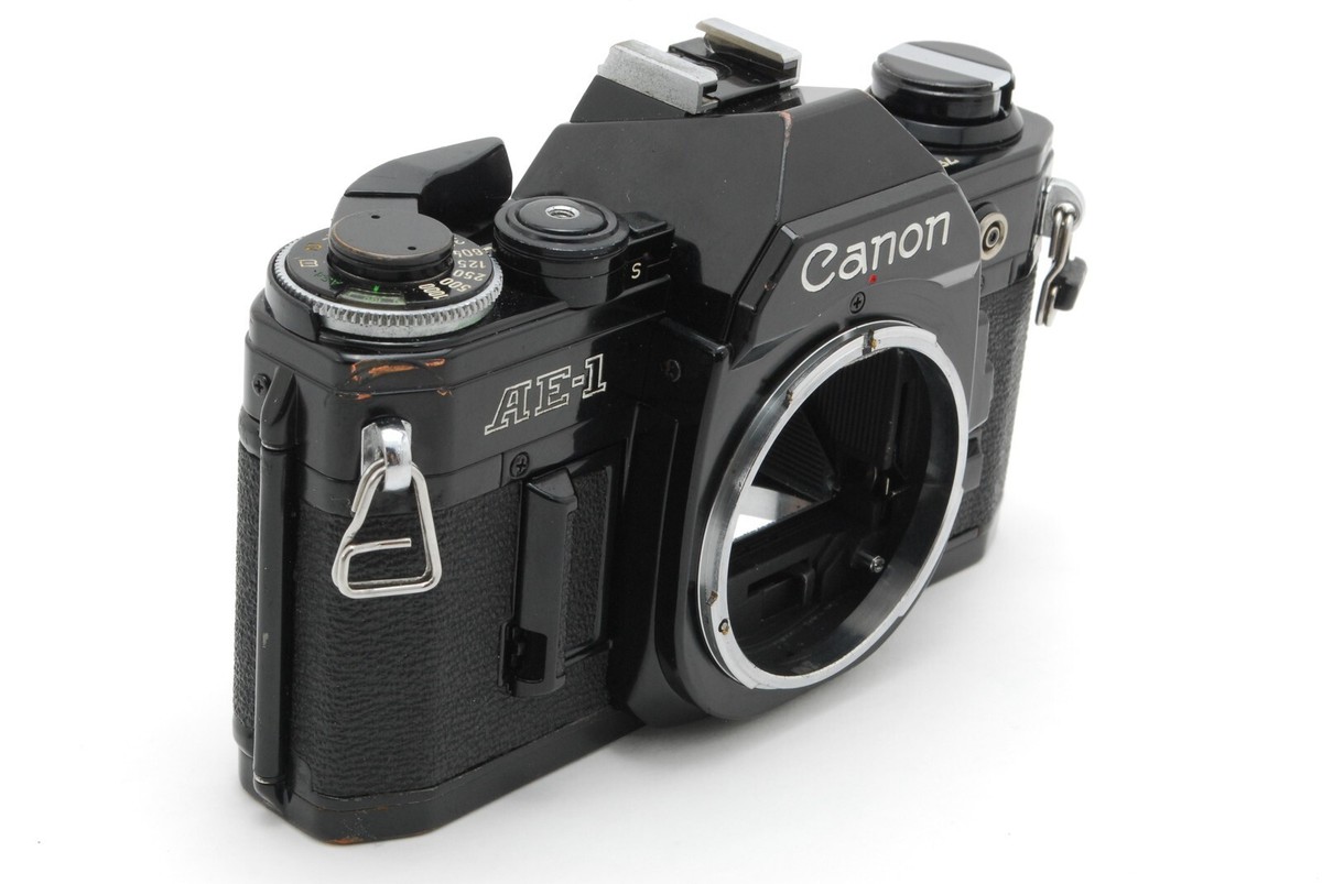 【完動品】CANON AE-1 ブラックボディー FD 50mm F1.8 Exc+5] Canon AE-1 SLR Film Camera Black Body＋Canon Lens FD