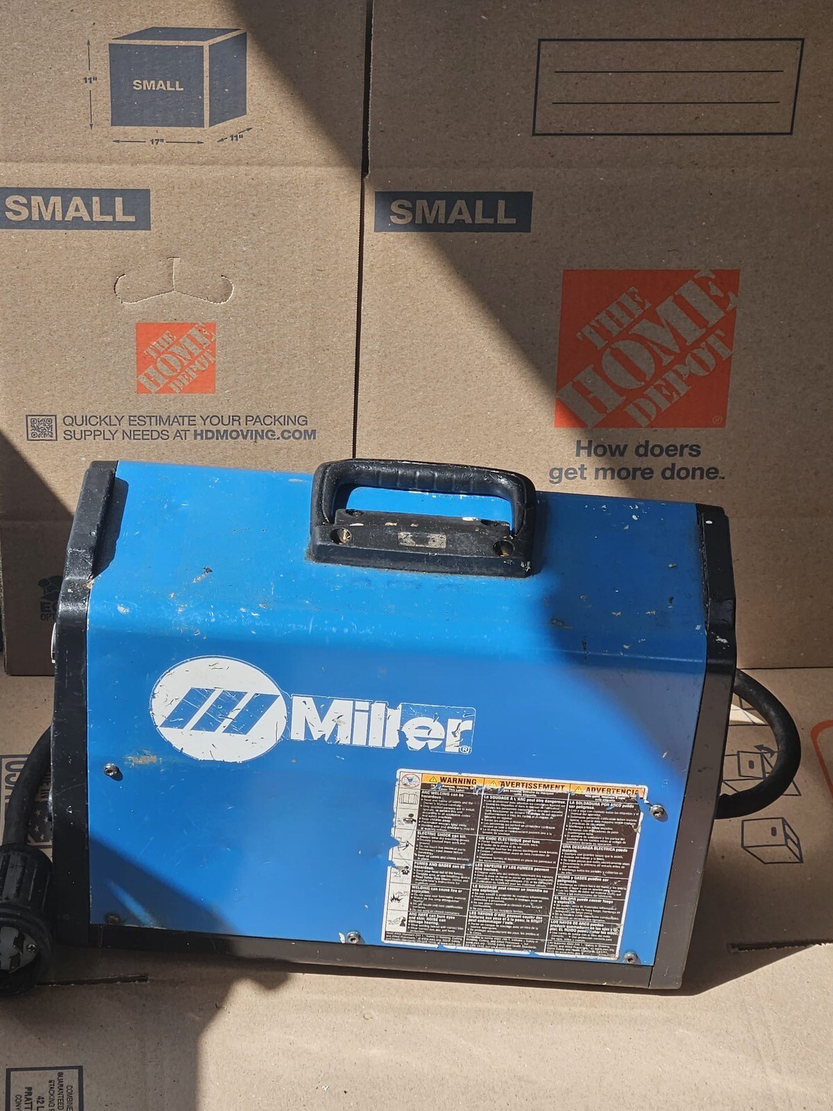 Miller CST 280 Electric Welder Tig or Stick 1/3 Phase 77V 5280A Lift