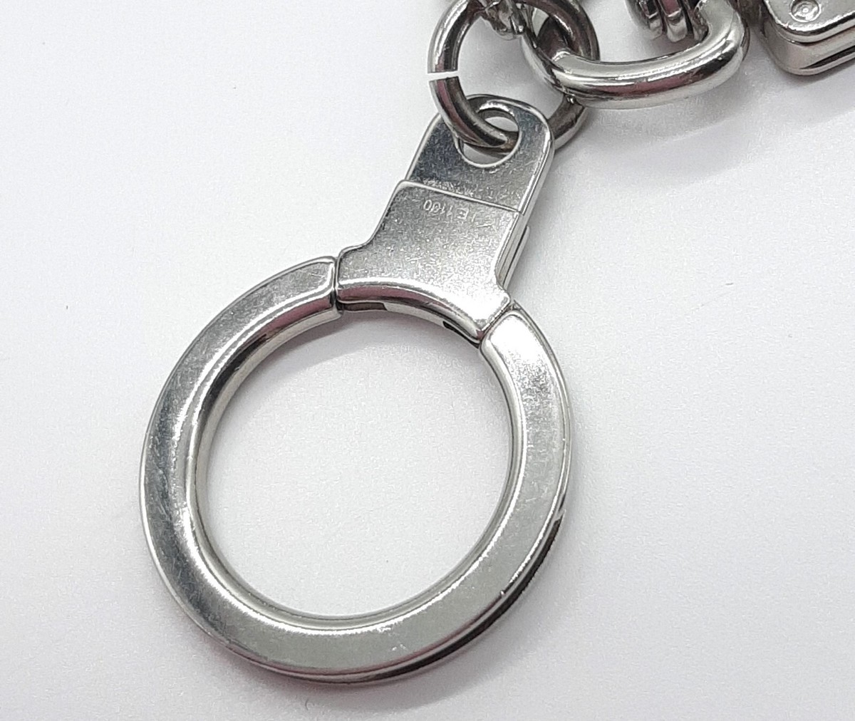 Louis Vuitton Bag charm M65071 key ring Portclé Initial Louis Vuitton Bag charm M65071 key ring Portclé Initial