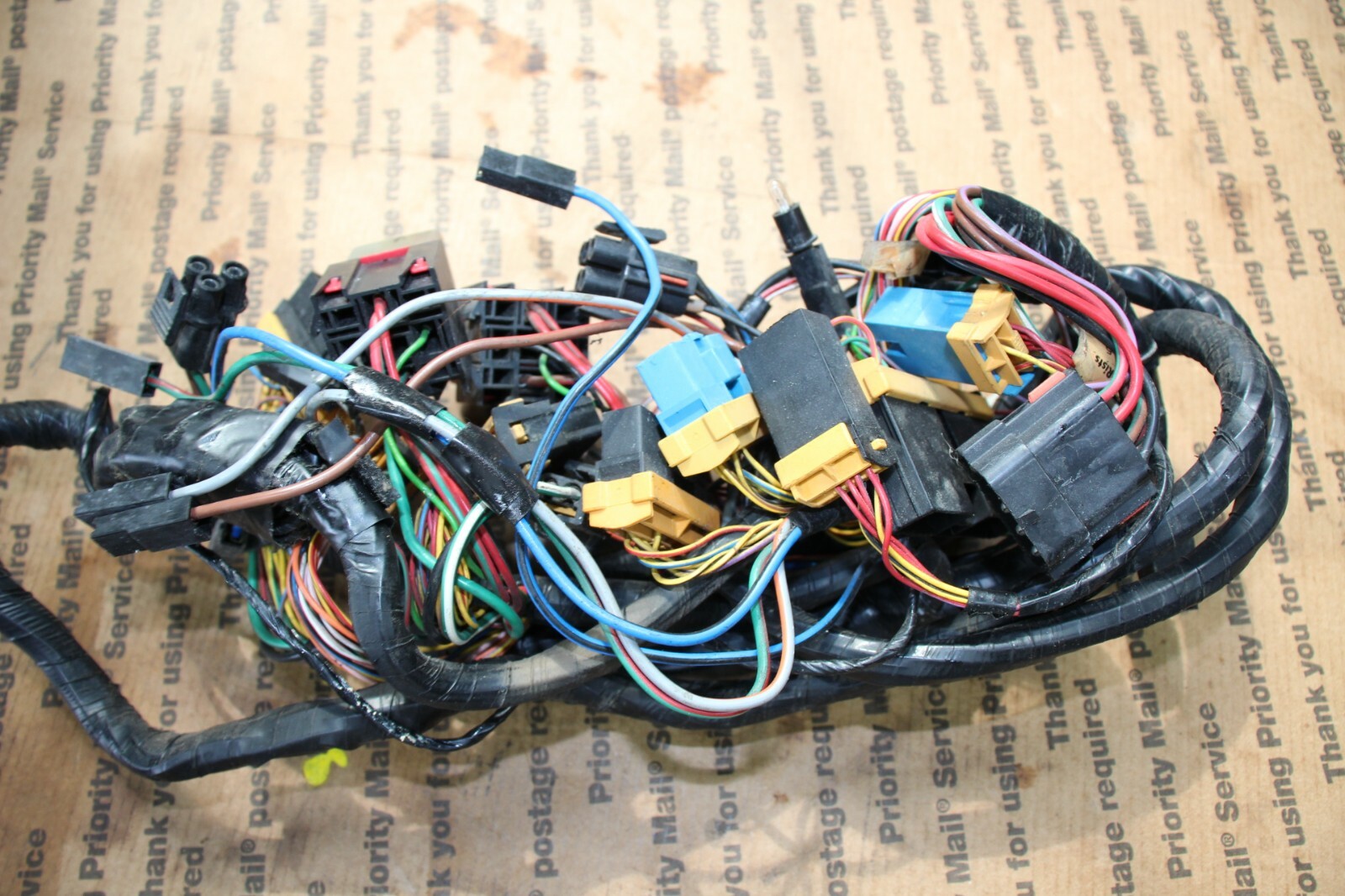 90 ROLLS ROYCE SILVER SPUR CENTER CONSOLE WIRING HARNESS