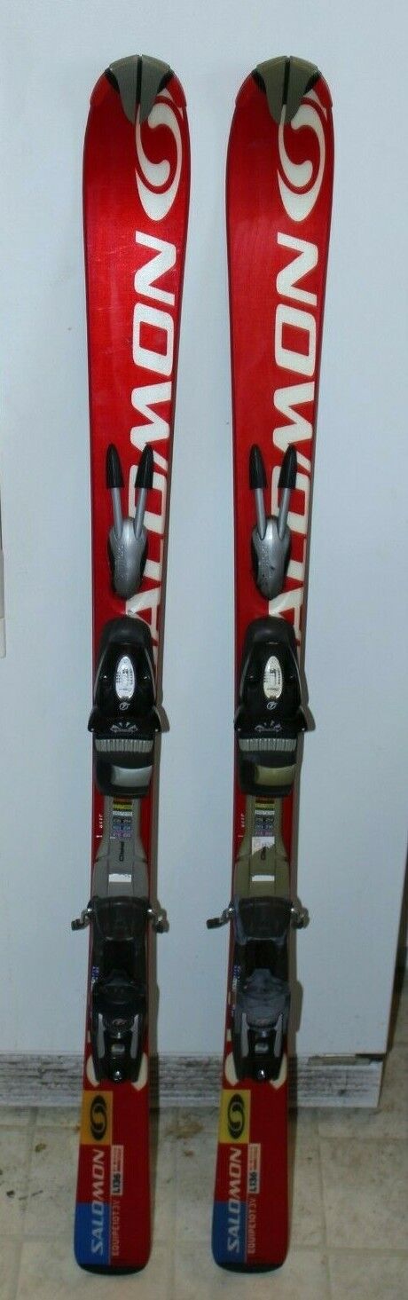 hente komplet Tegnsætning Salomon Equipe 10T 3V L136 Skis With SP70 Bindings 136cm | eBay